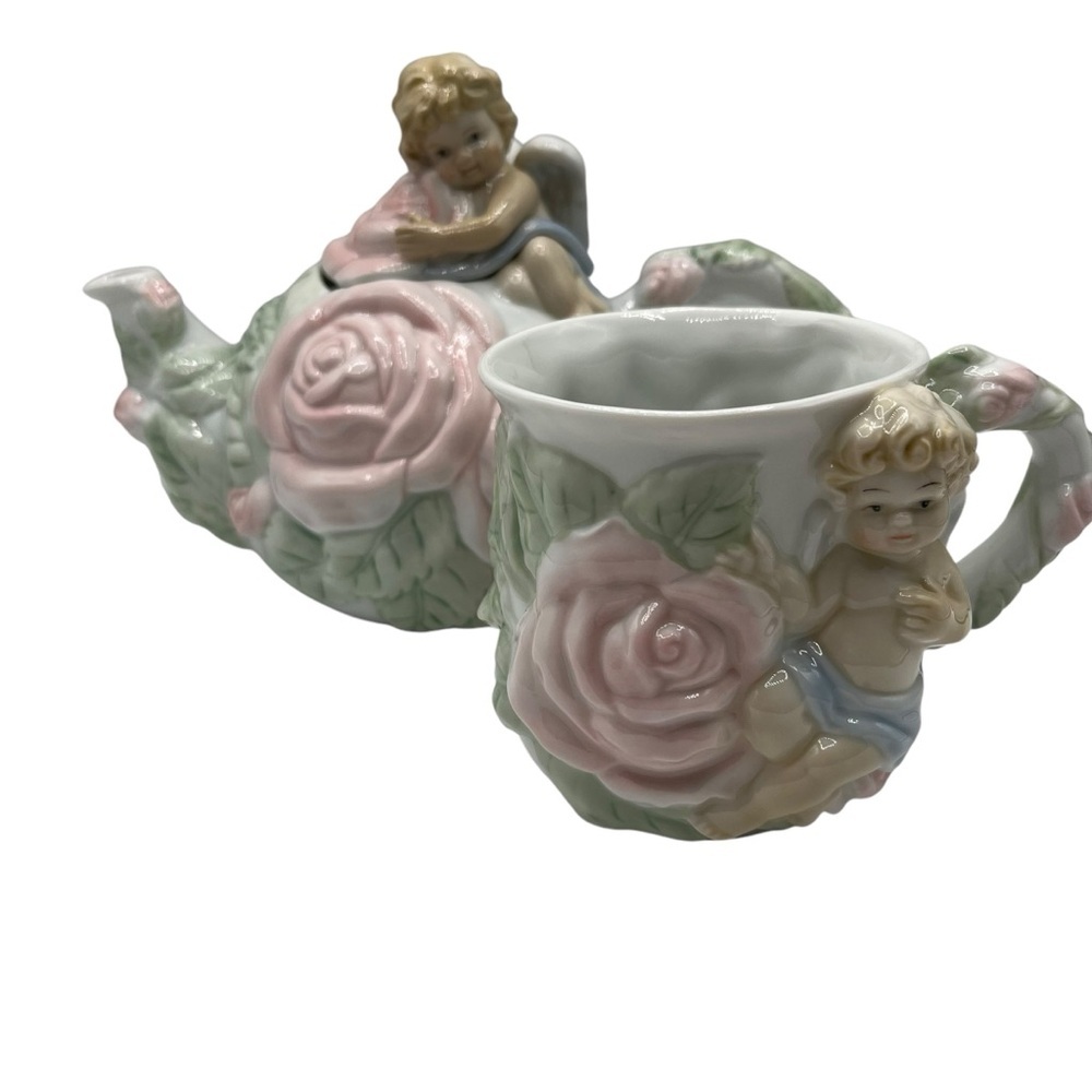 VINTAGE AVON CHERUB TEA SET WITH COFFEE MUG